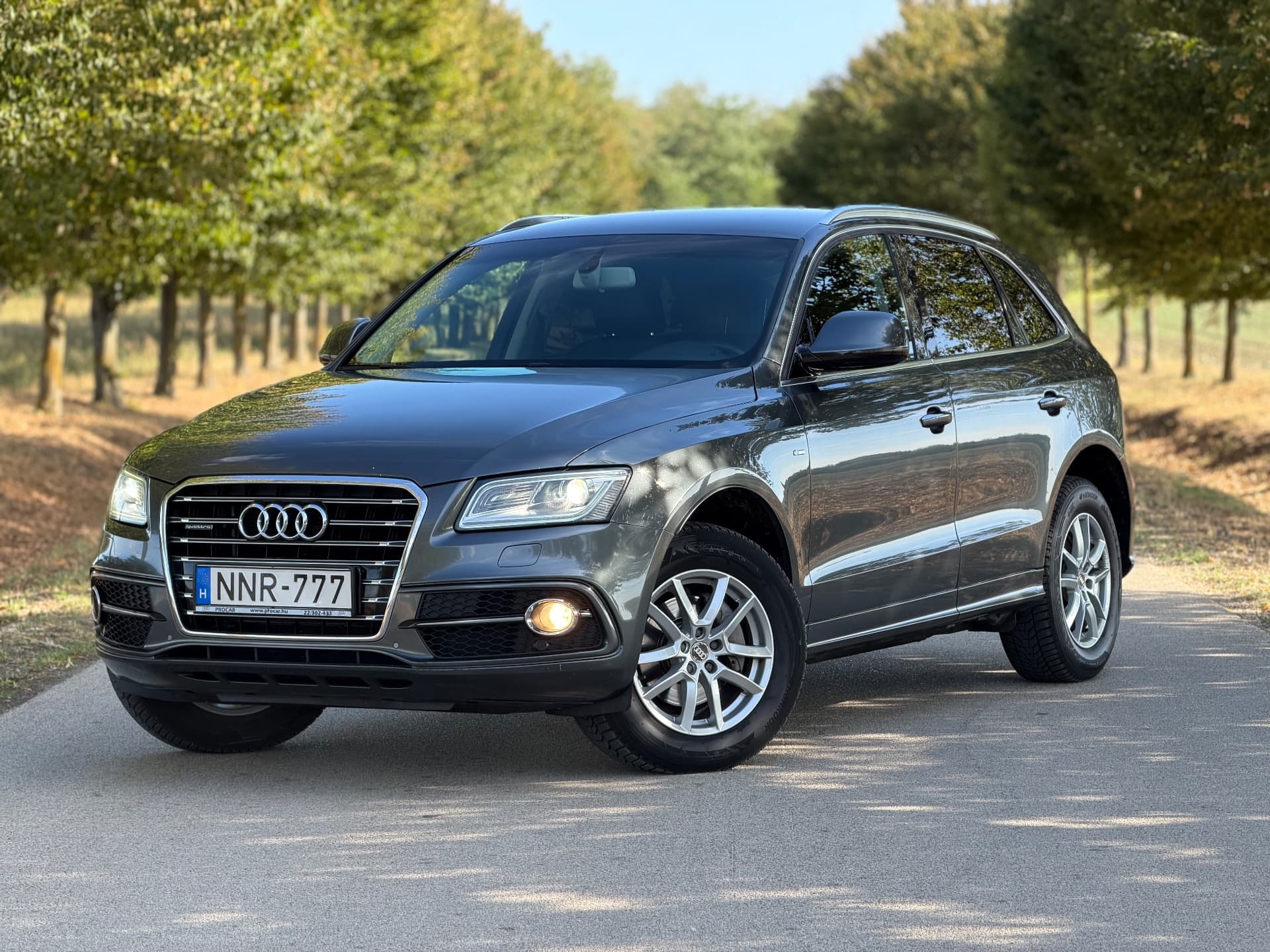 AUDI Q5 8R 2.0 TDI